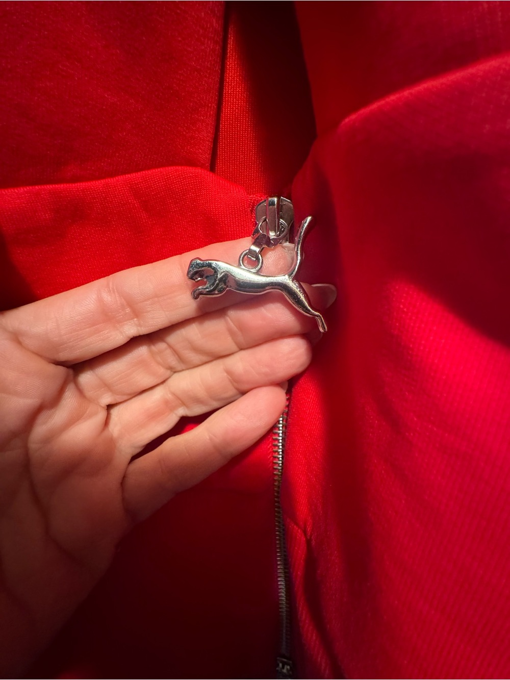 Coperni Red and White Cutout Hoodie - Picture 5 of 10